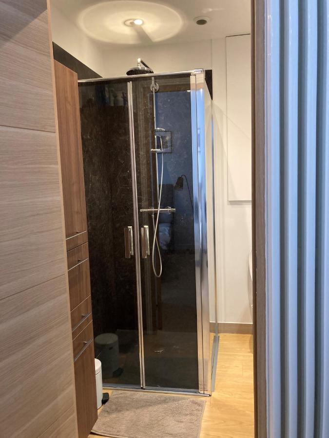 Pied A Terre Saint-Germain-Des-Pres Paris Exterior photo